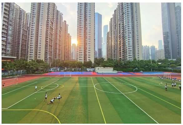 ��Խ�����Ե�ʵ��ѧУ�˶�����